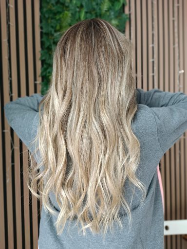 #BlondieHair